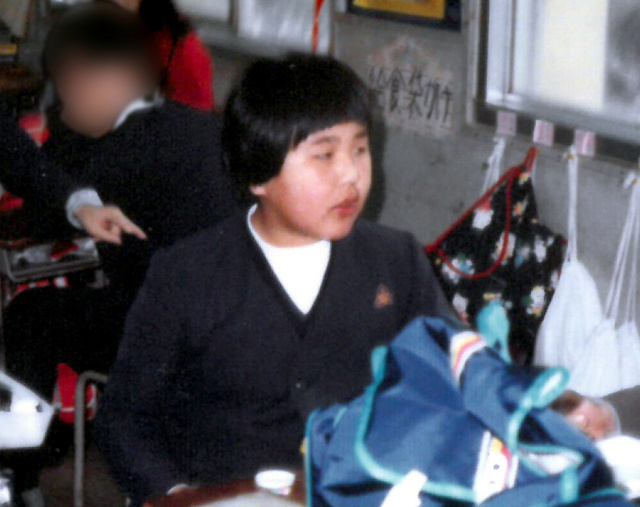 小学5年生のときのトシくん=1986年2月撮影、久保敬さん提供