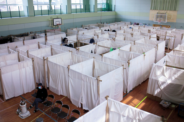 石川県珠洲市の直小学校の避難所=2024年3月21日、小川詩織撮影