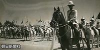出迎えたエチオピアの親衛騎馬隊